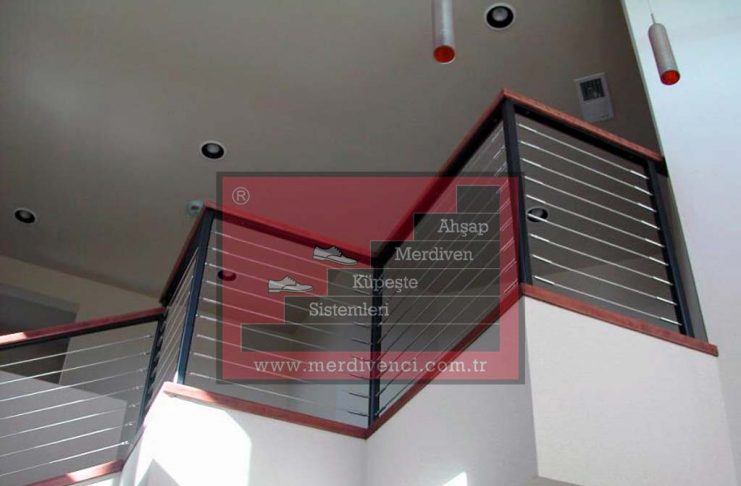 Çelik Halatlı Küpeşte